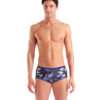 010293-570-MEN'S ARENA SCRATCHED SWIM LOW WAIST SHORT-001.16d32bcc SHORT vita bassa uomo SCRATCHED ARENA Black Navy