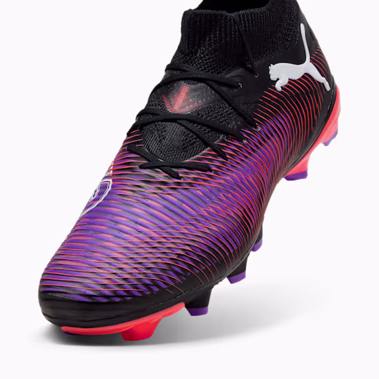 10813901 f Scarpa calcio FUTURE 8 PRO FG/AG PUMA Black Glowing