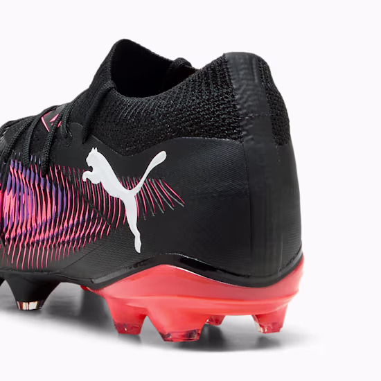 10814001 c Scarpa calcio FUTURE 8 MATCH FG/AG PUMA Black Glowing