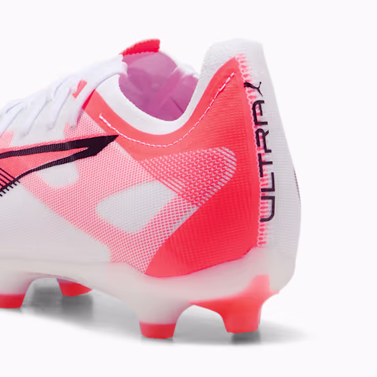 10816601 c Scarpa calcio ULTRA MATCH FG/AG PUMA White