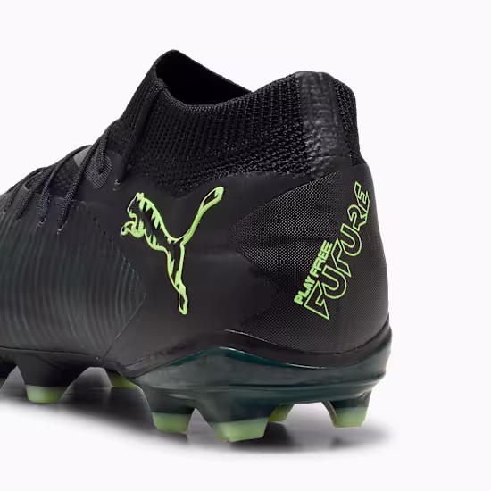 10858802 c Scarpa calcio FUTURE 8 PRO FG/AG PUMA Black Green
