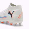 10858901 c Scarpa calcio FUTURE 8 PRO MxSG PUMA White Glowing Red
