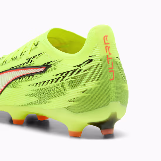 10869701 C Scarpa calcio ULTRA 6 PRO FG/AG PUMA Yellow Alert