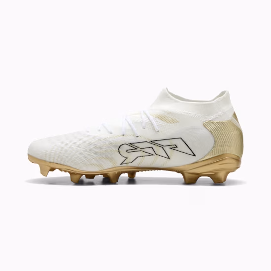 10871304 e Scarpa calcio FUTURE 9 MATCH FG/AG PUMA White Gold