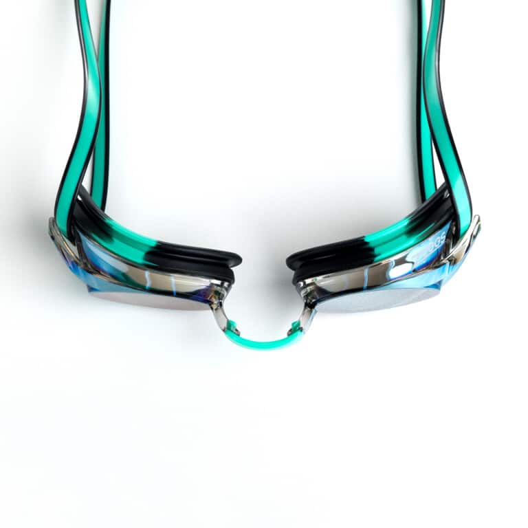 461112 racer-titanium-goggles-gnbkmgd C Occhialini Racer Titanium ZOGGS