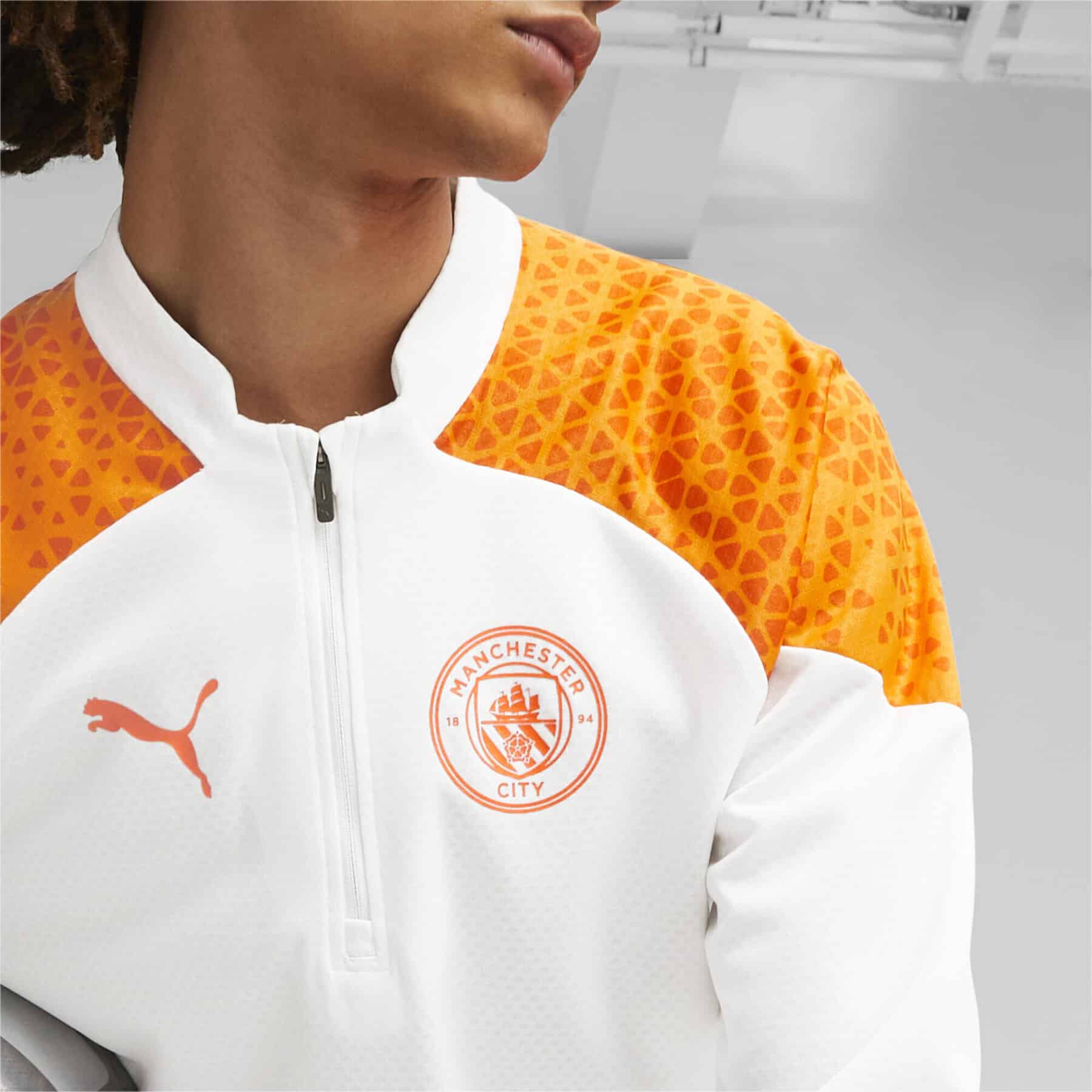 772858-19 D Felpa allenamento MANCHESTER CITY PUMA