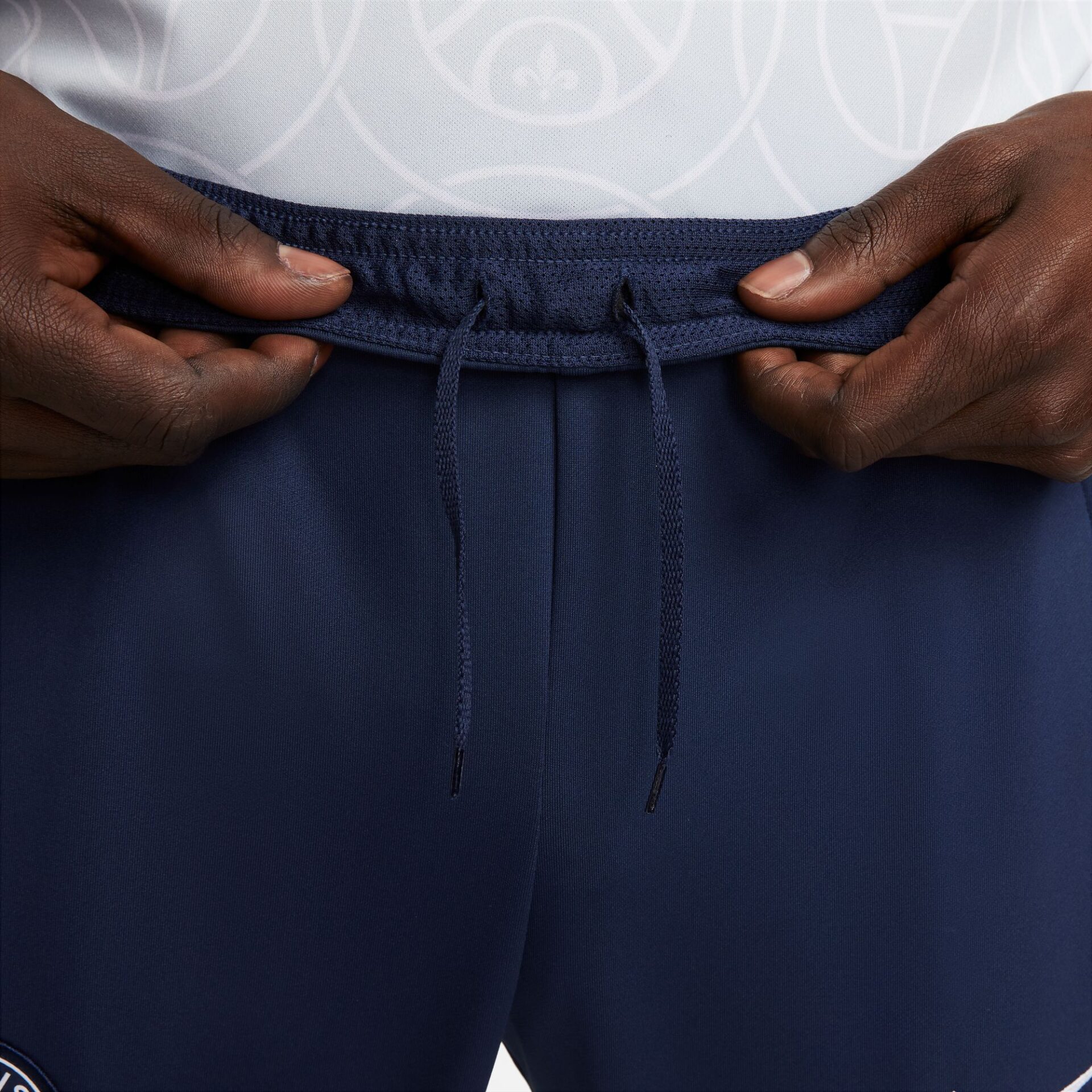 DJ8550-410-PHSYM003-2000 Pantaloni Paris Saint-Germain Strike UOMO