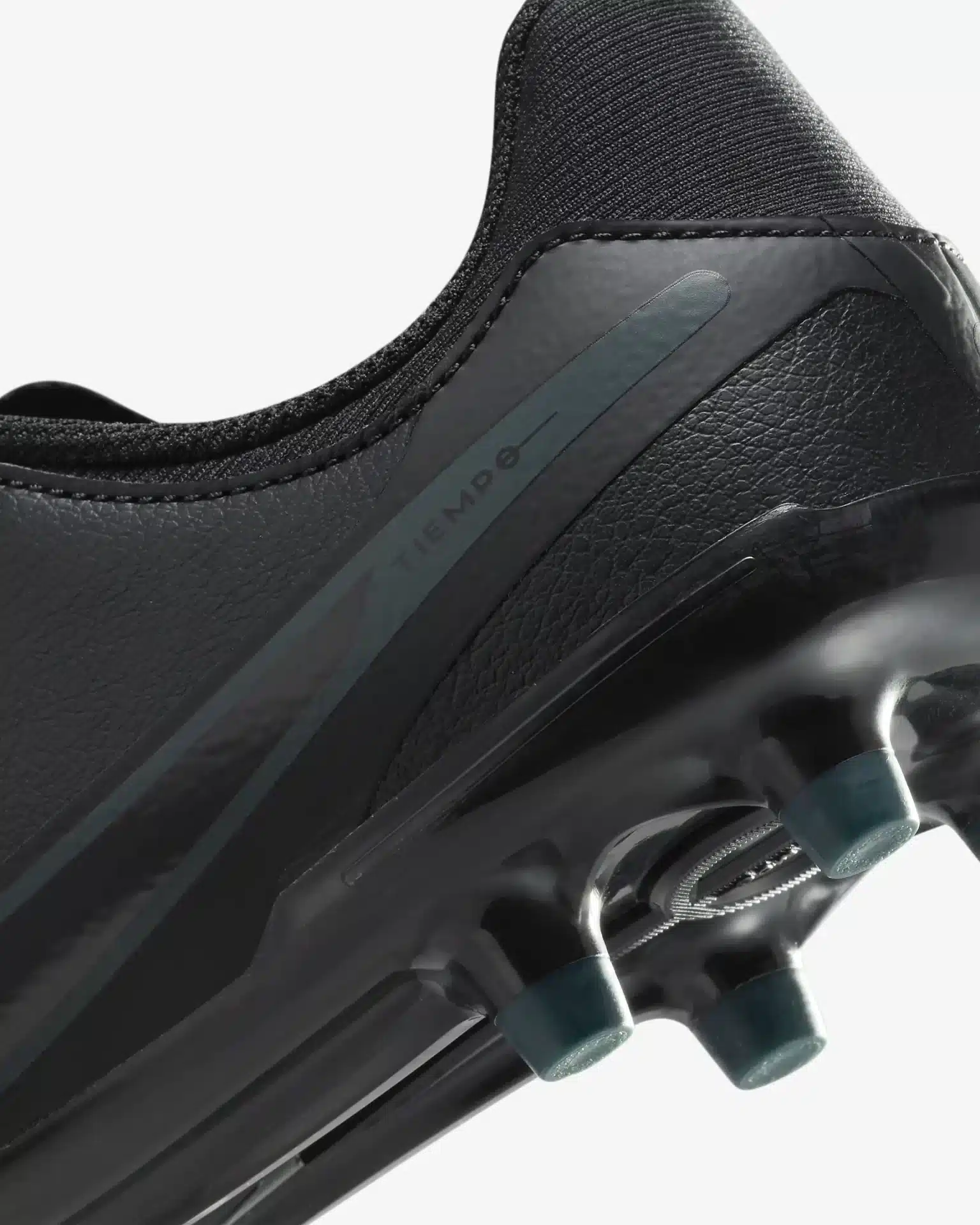 DV4348-002 I NIKE Tiempo Legend 10 Academy FG/MG junior Nero Jungle