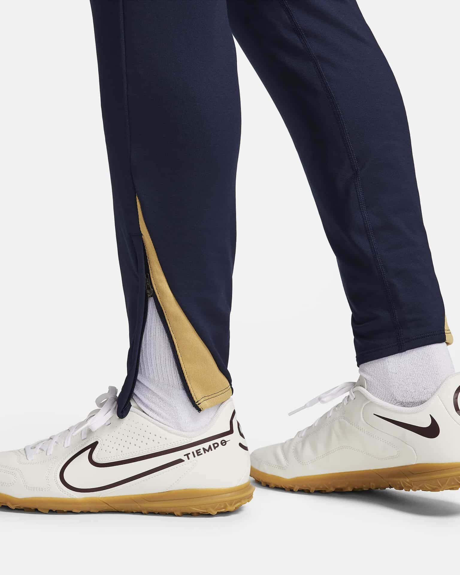 FJ5401-451 F Pantaloni FC BARCELONA Strike NIKE