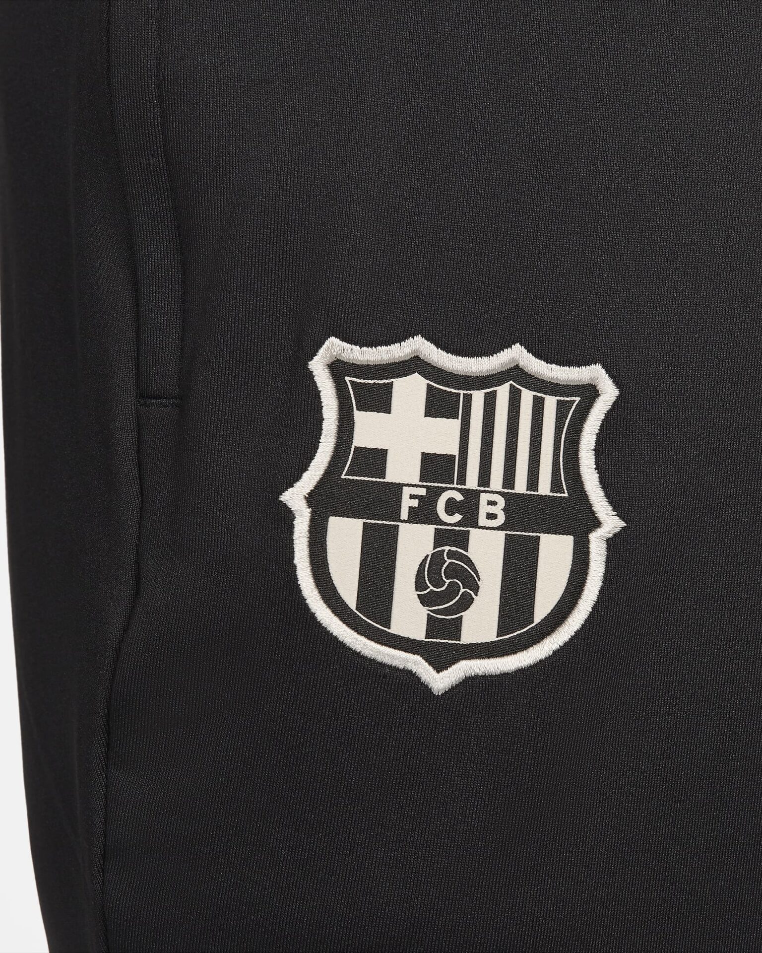FN9424-010 C Pantaloni FC BARCELONA Strike NIKE 24/25