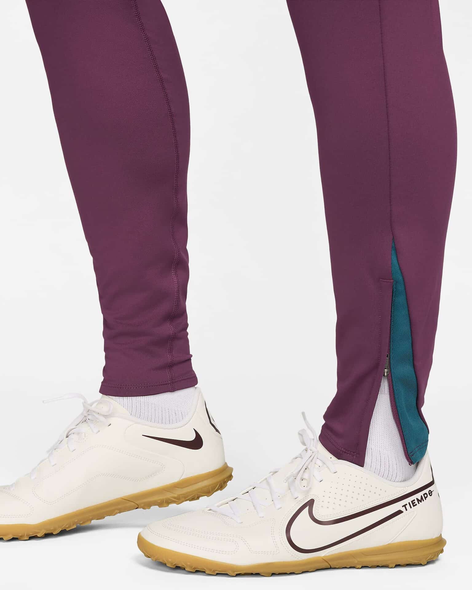 FN9429-610 F Pantaloni uomo Paris Saint-Germain Strike NIKE
