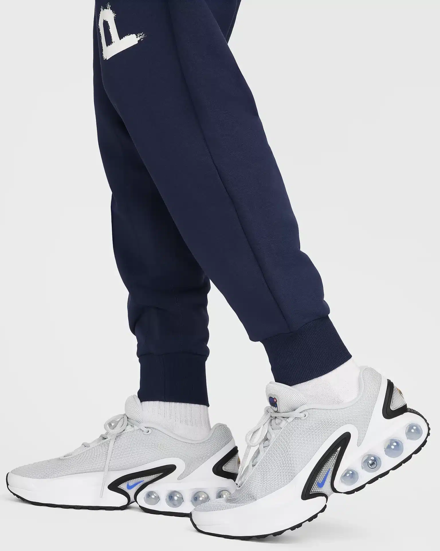 FQ3078-410 F Pantaloni uomo Standard Issue Paris Saint-Germain NIKE
