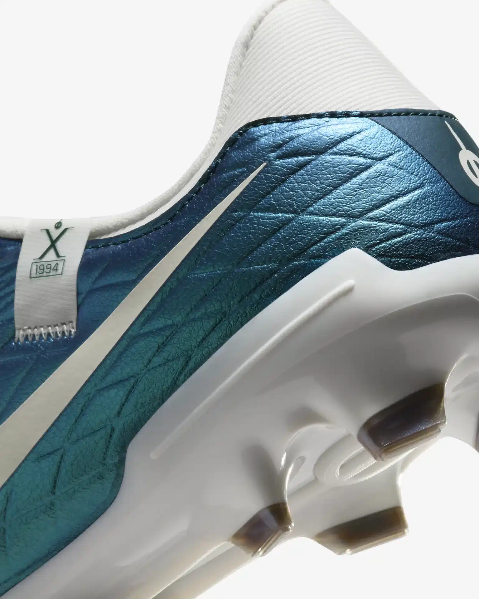 FQ3243-300 I Nike Tiempo Legend 10 ACADEMY FG/MG Emerald