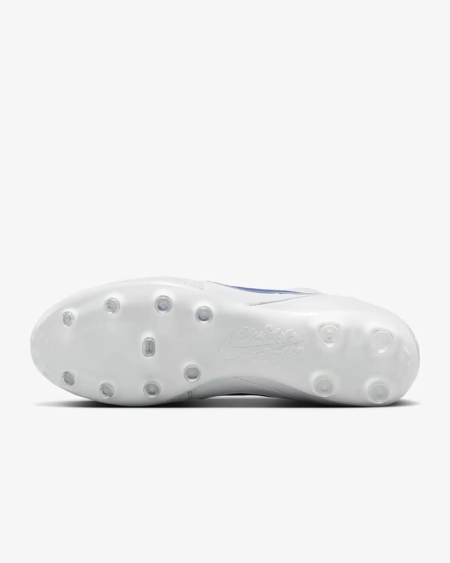 The NIKE Premier III FG Bianche