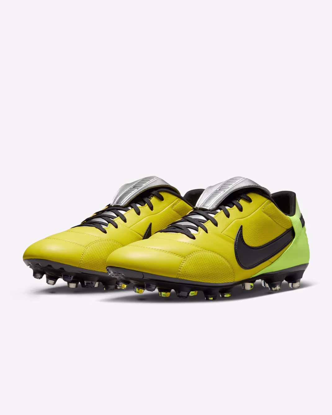 The NIKE Premier III FG Volt Ice/Vibrant Yellow/Nero