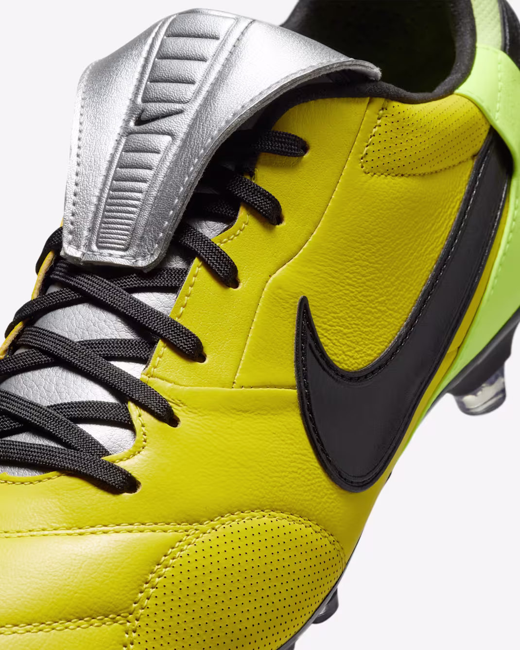 The NIKE Premier III FG Volt Ice/Vibrant Yellow/Nero