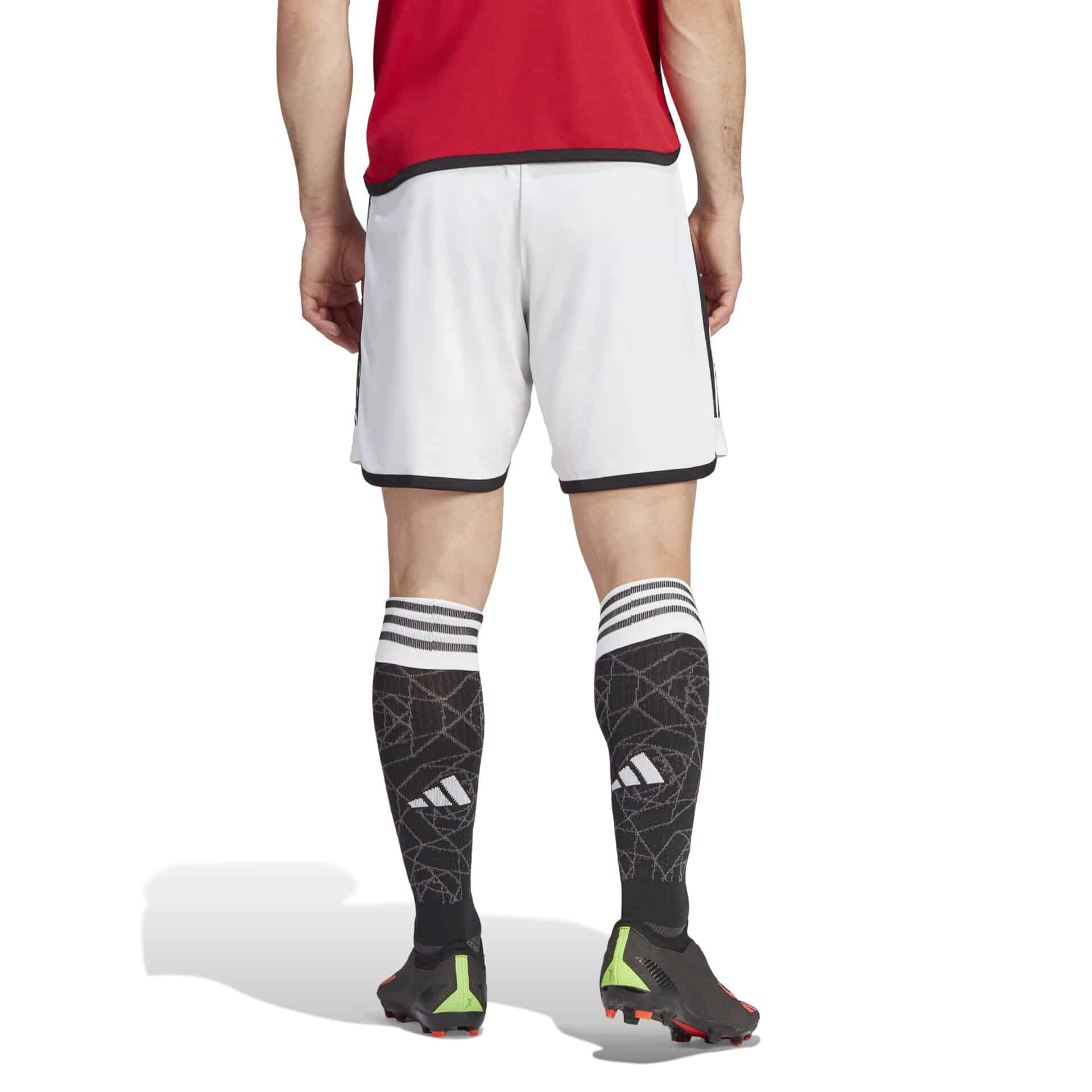 HR3678_4_APPAREL_On Model_Back View_white Shorts Home MANCHESTER UNITED FC 23/24