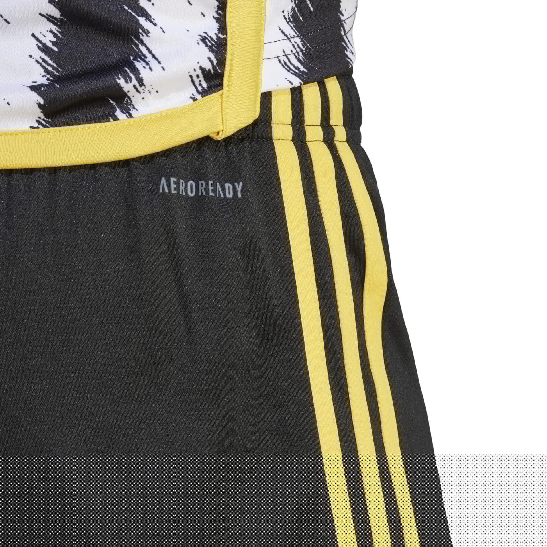 HR8254_8_APPAREL_On Model_Detail View 2_white Short HOME 23/24 JUVENTUS