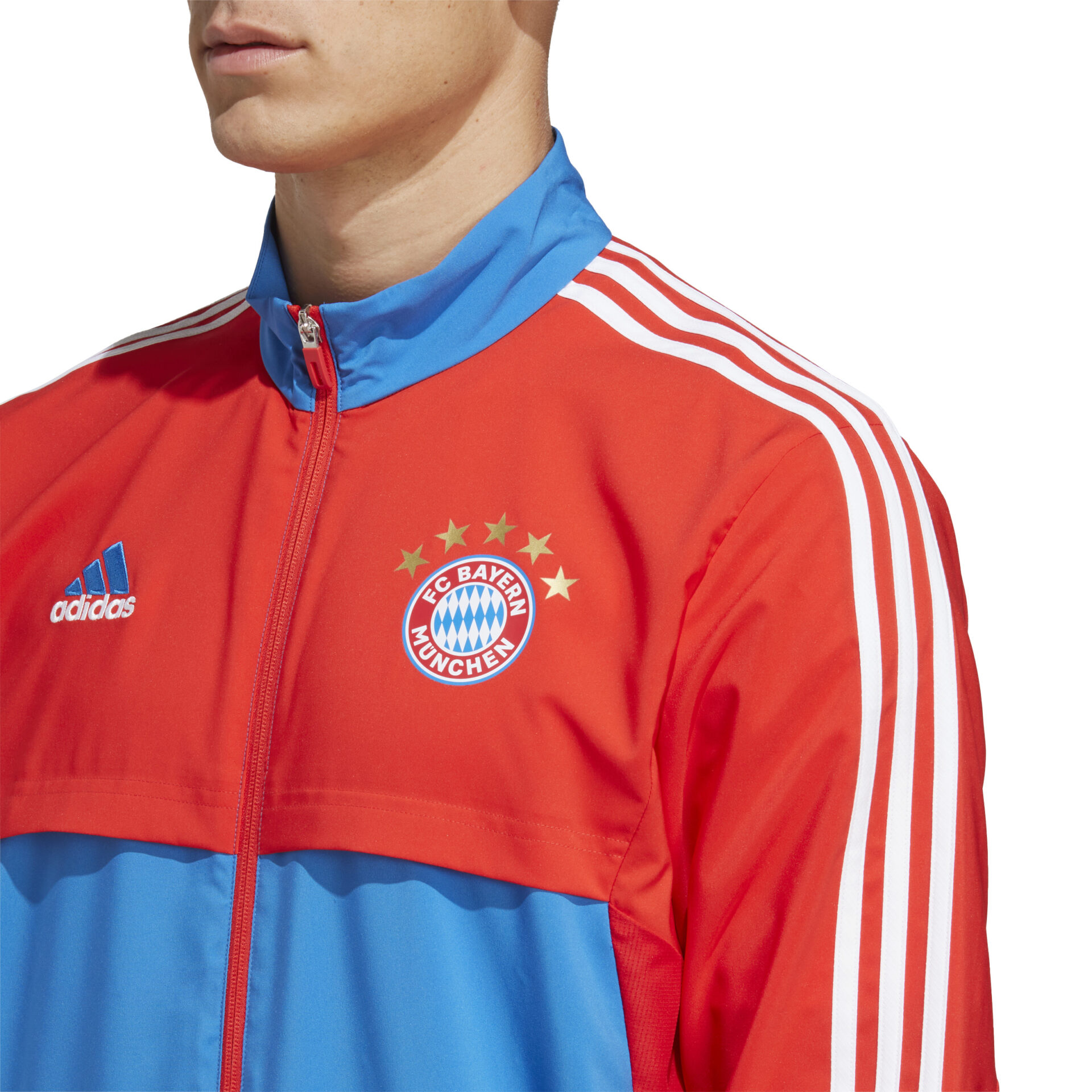 HU1274_8_APPAREL_On Model_Detail View 1_white Giacca rappresentanza Condivo 22 FC Bayern München