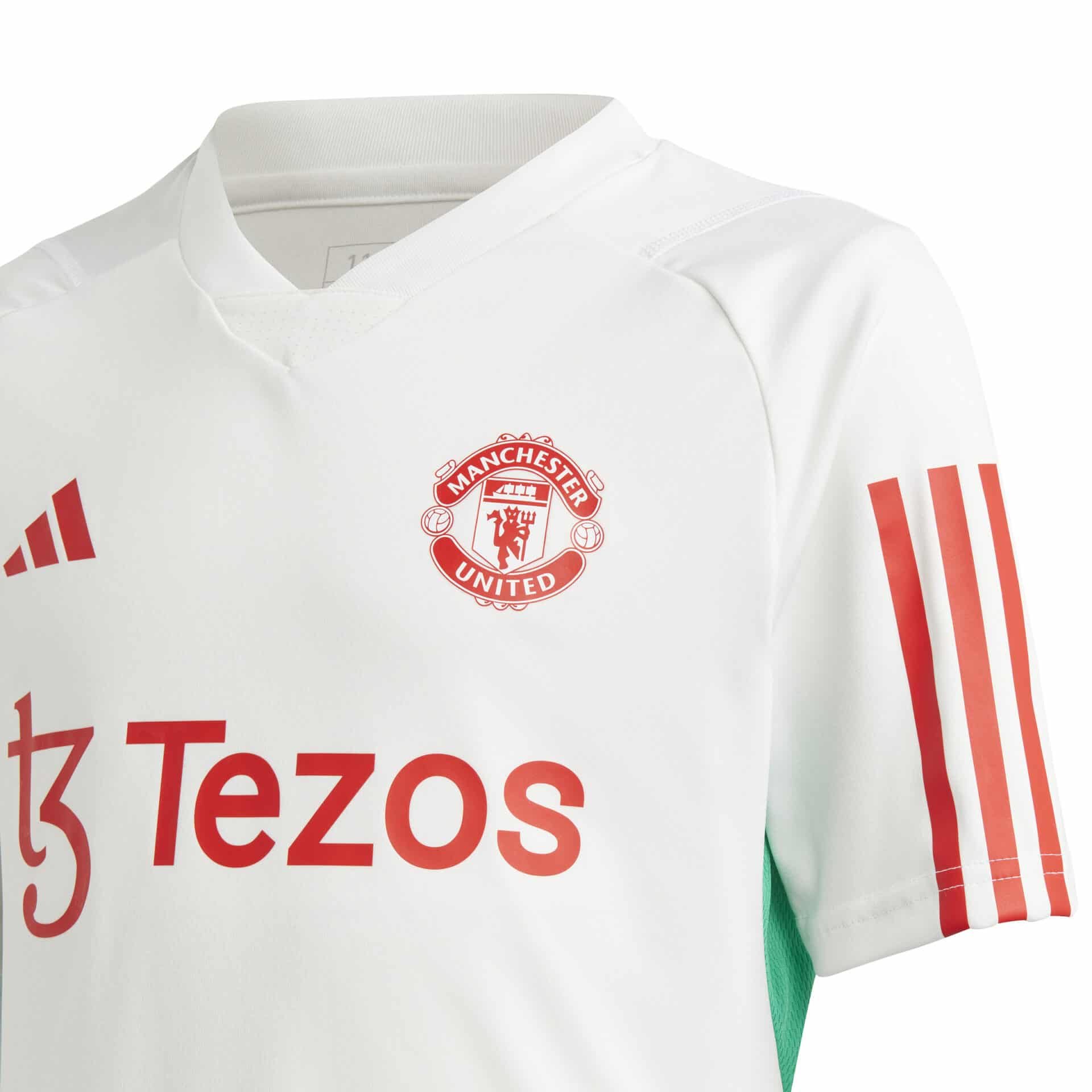 IA8490_6_APPAREL_Photography_Detail View 3_white Maglia Allenamento Tiro 23 Manchester United FC Junior