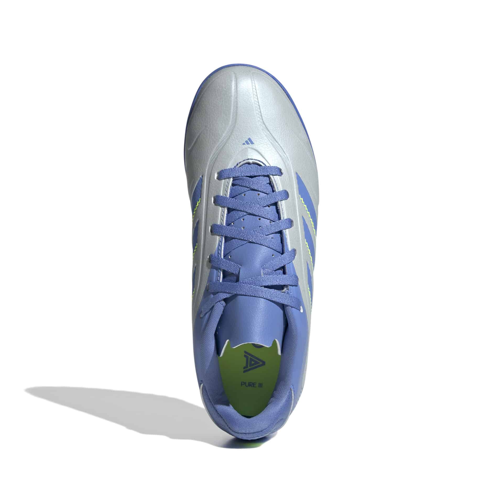 IE1186_2_FOOTWEAR_Photography_Top Portrait View_white SCARPE calcio COPA PURE 3 CLUB Halo Blue Junior