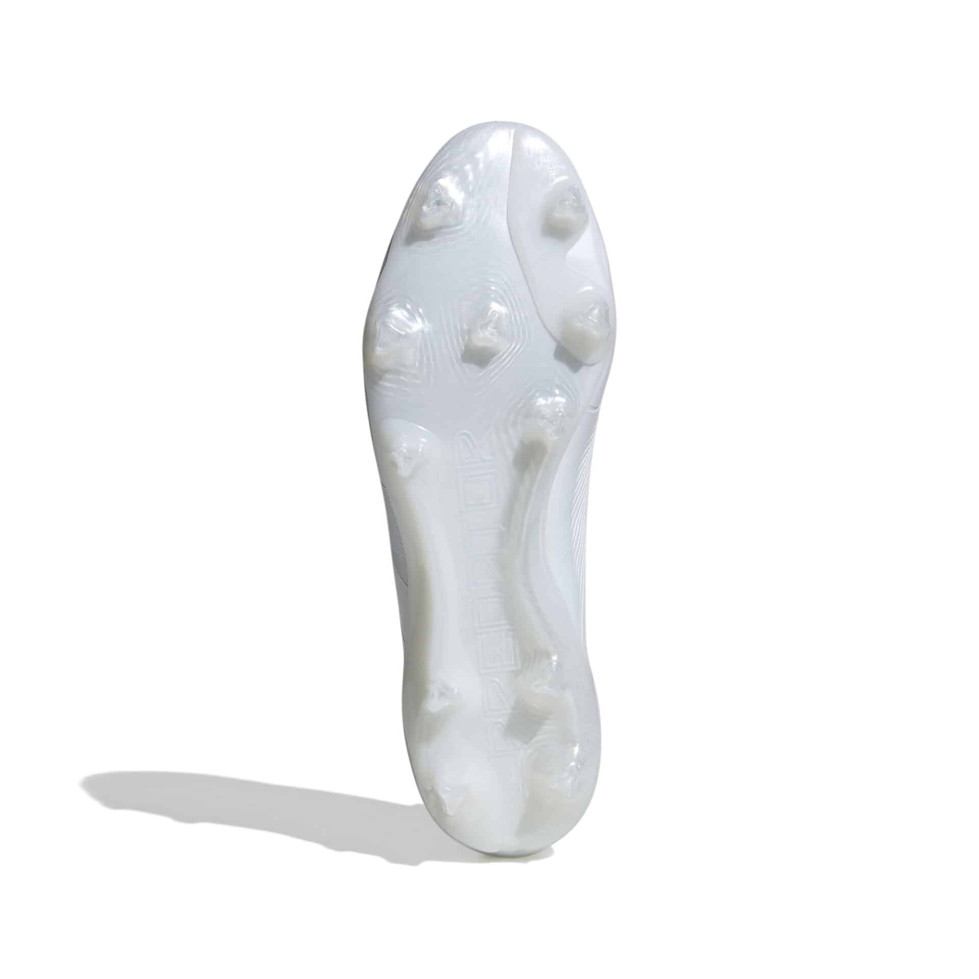 IE1806_3_FOOTWEAR_Photography_Bottom View_white Scarpe calcio ADIDAS PREDATOR ELITE LL FG
