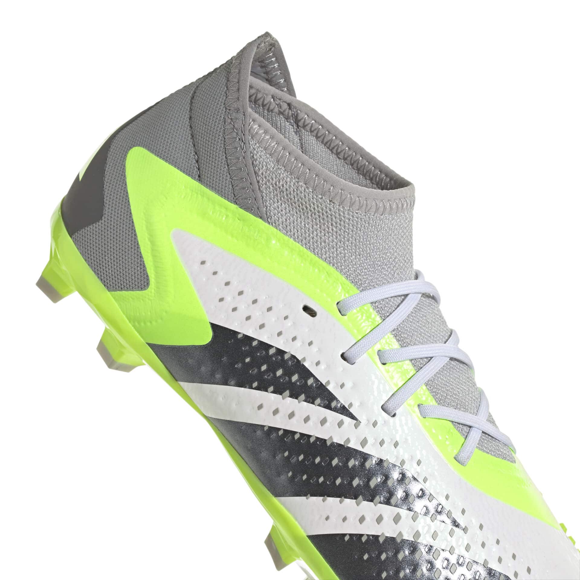 IE9500_8_FOOTWEAR_Photography_Detail View 2_white Scarpe calcio ADIDAS PREDATOR ACCURACY.1 FG Junior