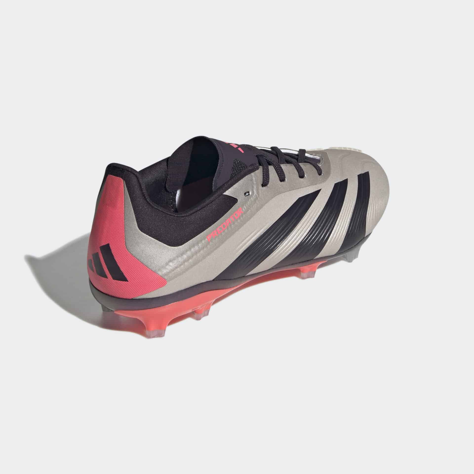 IF6361_b2b070_pdp Scarpe calcio ADIDAS PREDATOR ELITE FG Platinum Junior