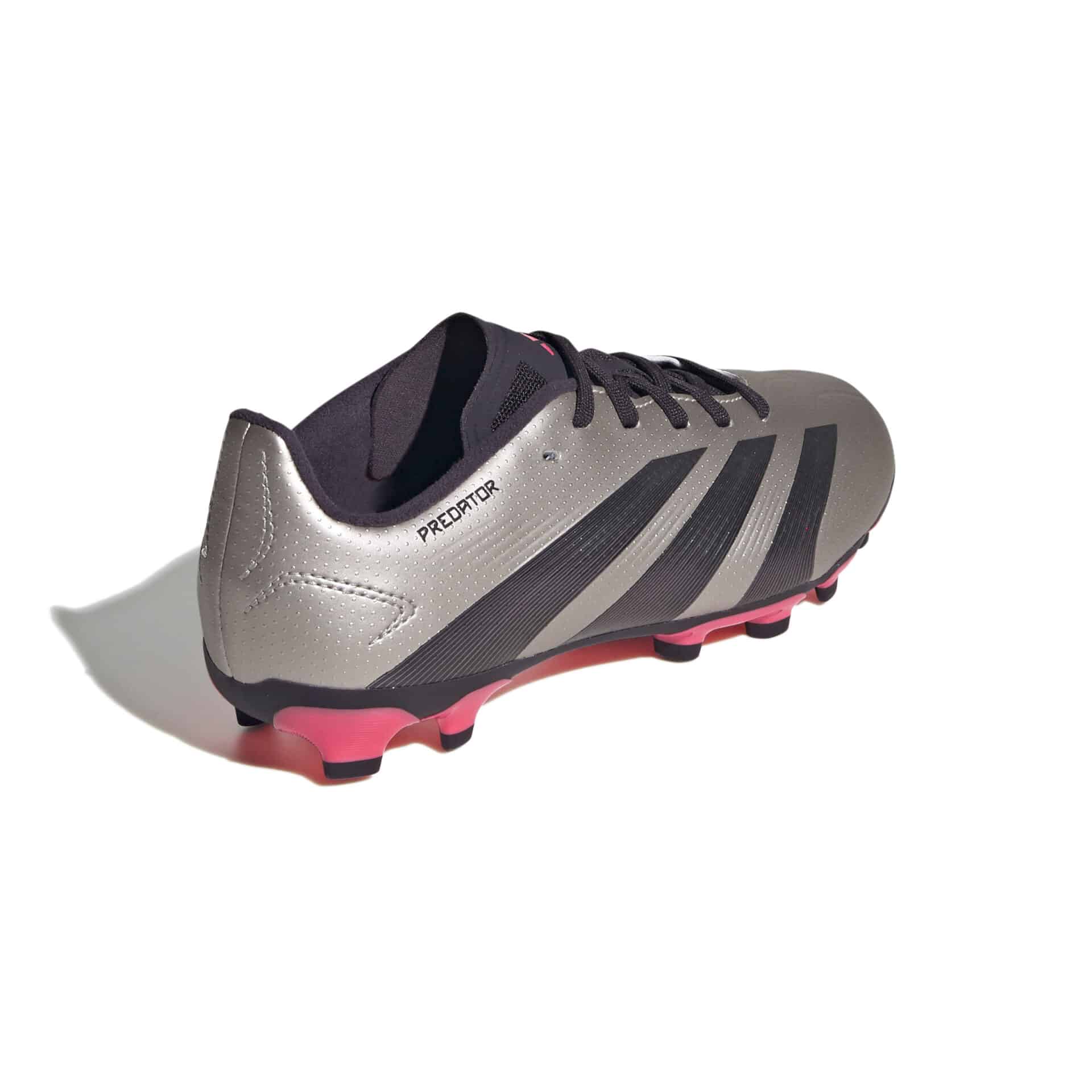 IF6410_6_FOOTWEAR_Photography_Back Lateral Top View_white Scarpe calcio ADIDAS PREDATOR LEAGUE MG Platinum Junior