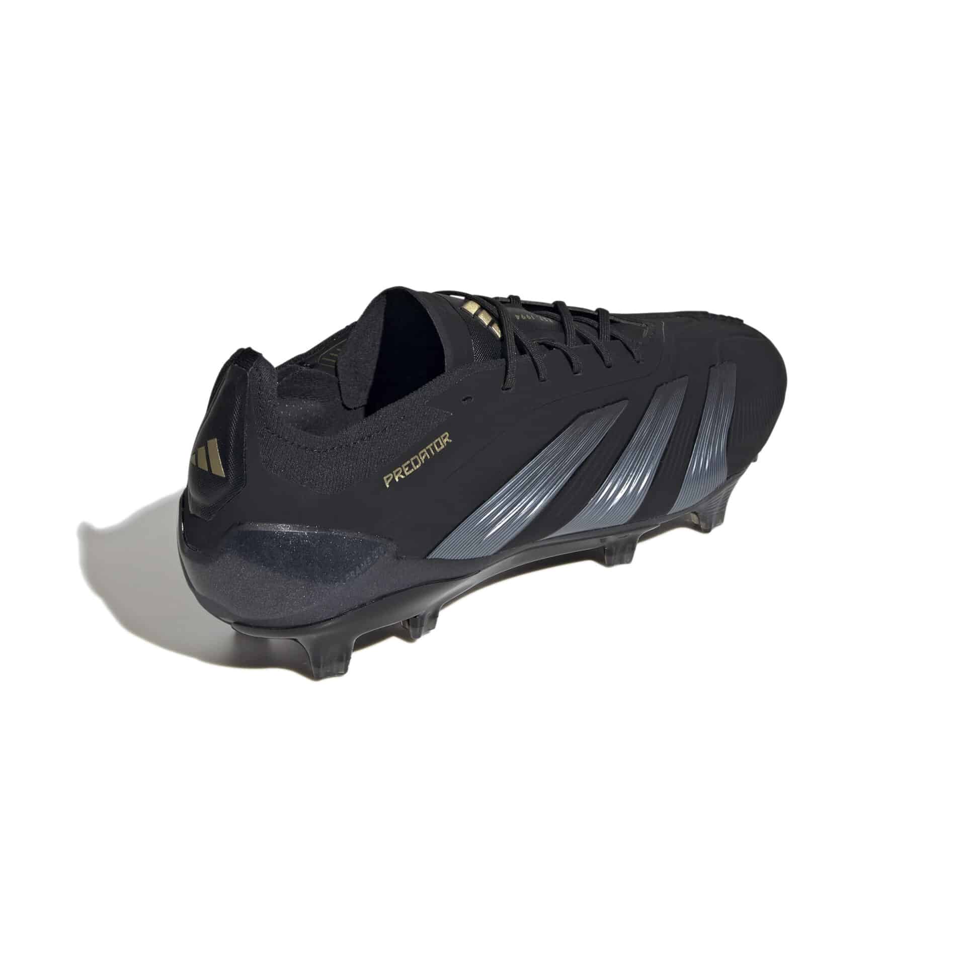 IF8865_6_FOOTWEAR_Photography_Back Lateral Top View_white Scarpe calcio ADIDAS PREDATOR ELITE FG Black