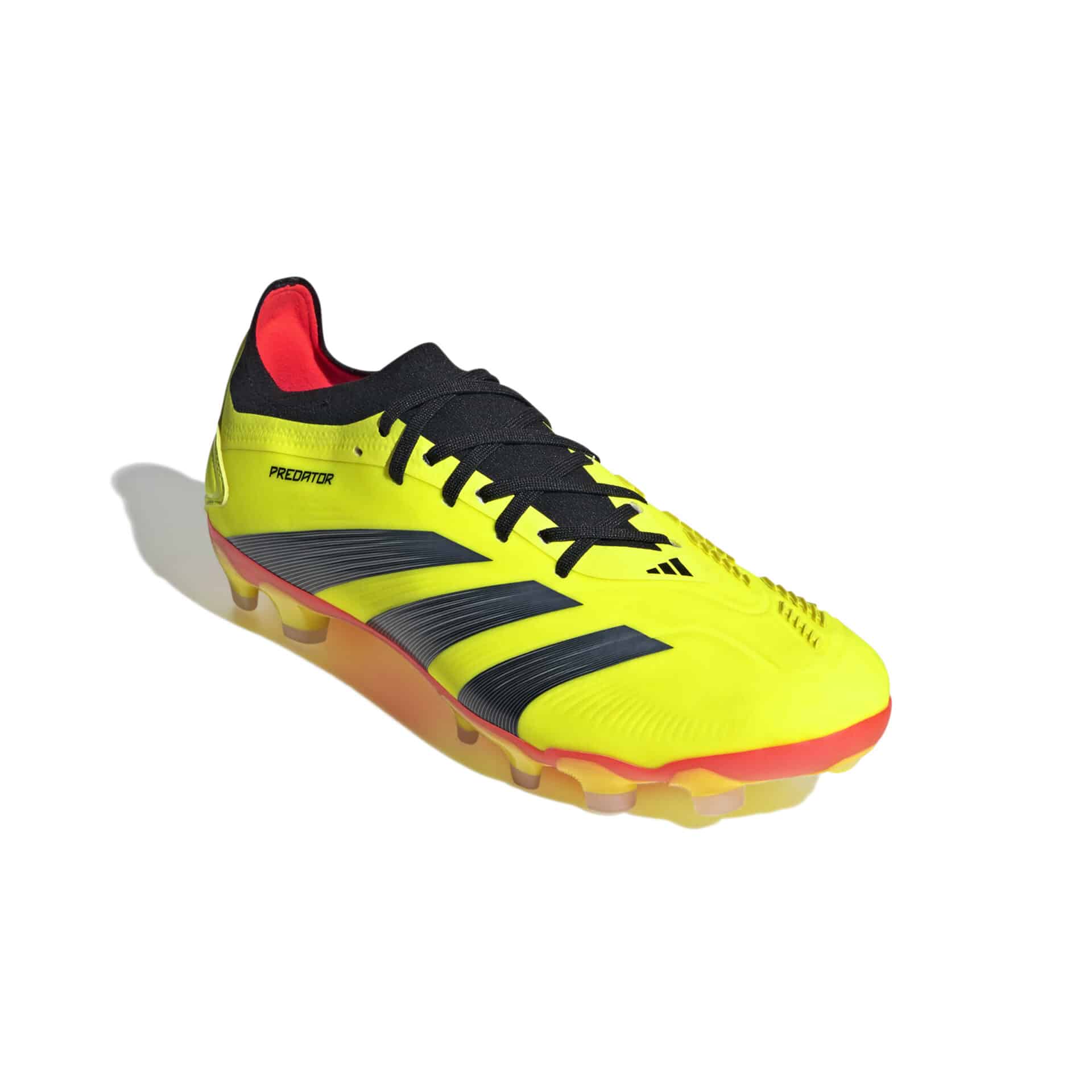 IG7732_5_FOOTWEAR_Photography_Front Lateral Top View_white Scarpe calcio ADIDAS PREDATOR 24 PRO MG Yellow