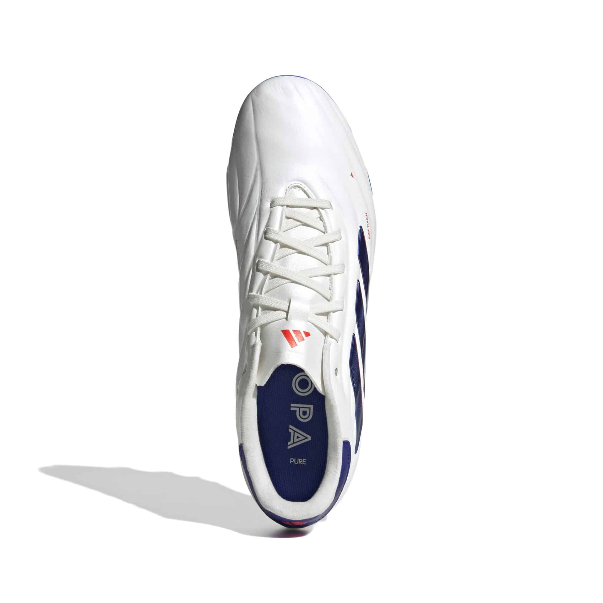 IG8686_2_FOOTWEAR_Photography_Top Portrait View_white Scarpa calcio COPA PURE 2 PRO MG