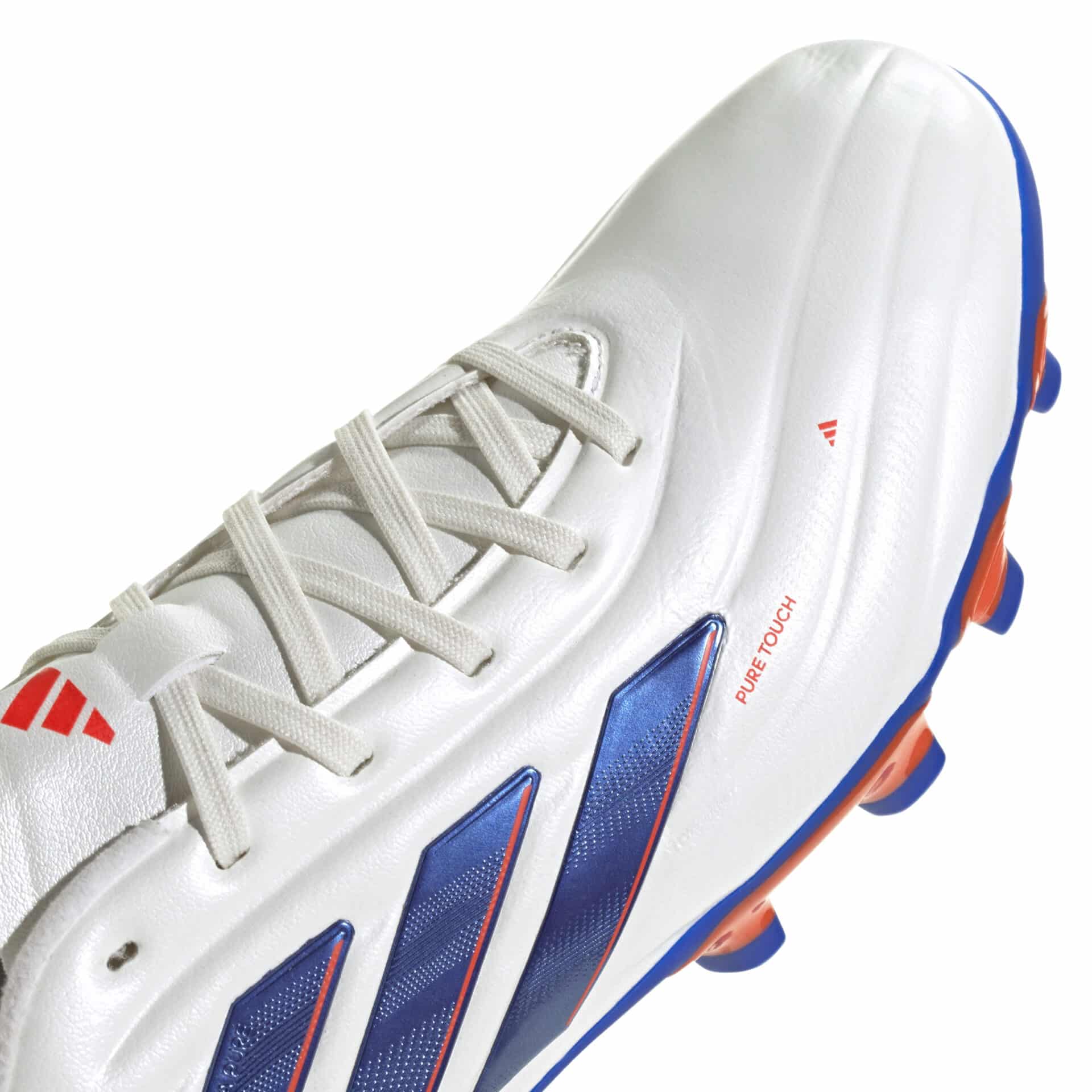 IG8686_7_FOOTWEAR_Photography_Detail View 1_white Scarpa calcio COPA PURE 2 PRO MG