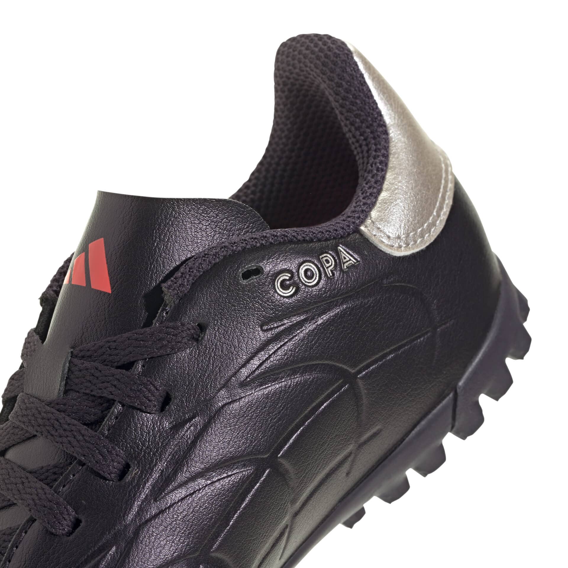 IG8735_7_FOOTWEAR_Photography_Detail View 1_white SCARPE calcio COPA PURE 2 CLUB Junior