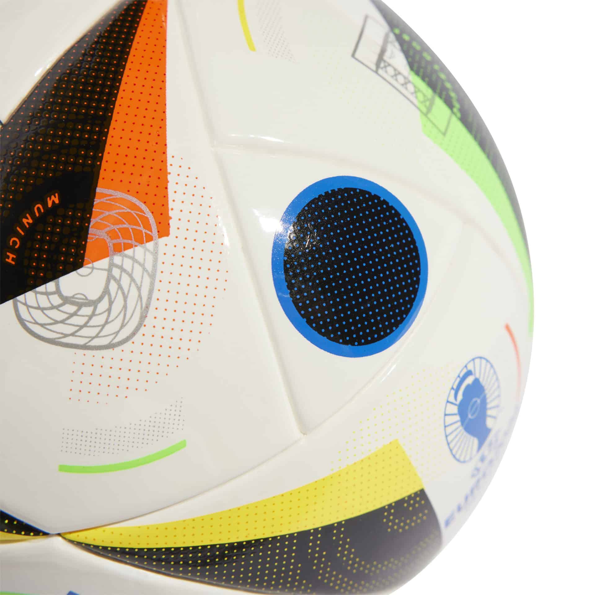 IN9378_5_HARDWARE_Photography_Detail View 1_white Pallone EURO 2024 ADIDAS Mini