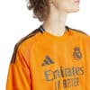 IU5013_8_APPAREL_On Model_Detail View 1_white Maglia AWAY 24/25 REAL MADRID