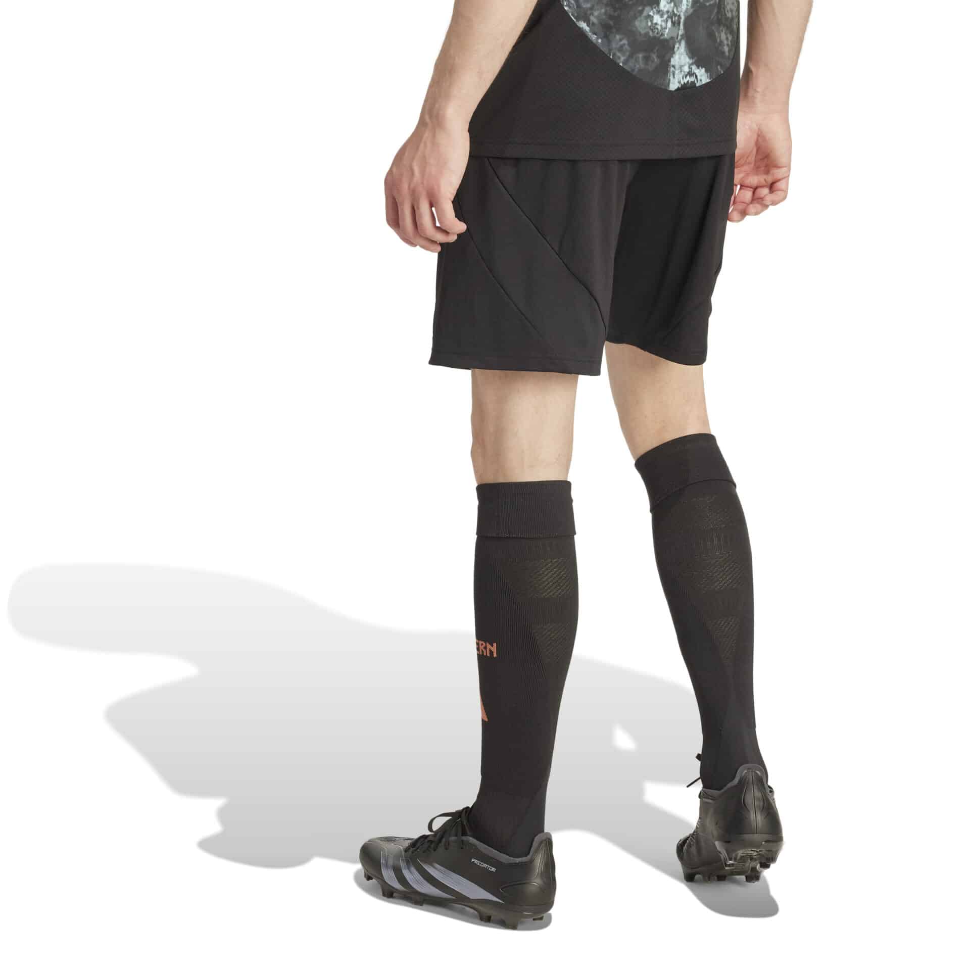IZ0159_5_APPAREL_On Model_Back View_white Short FC BAYERN MÜNCHEN Away 24/25