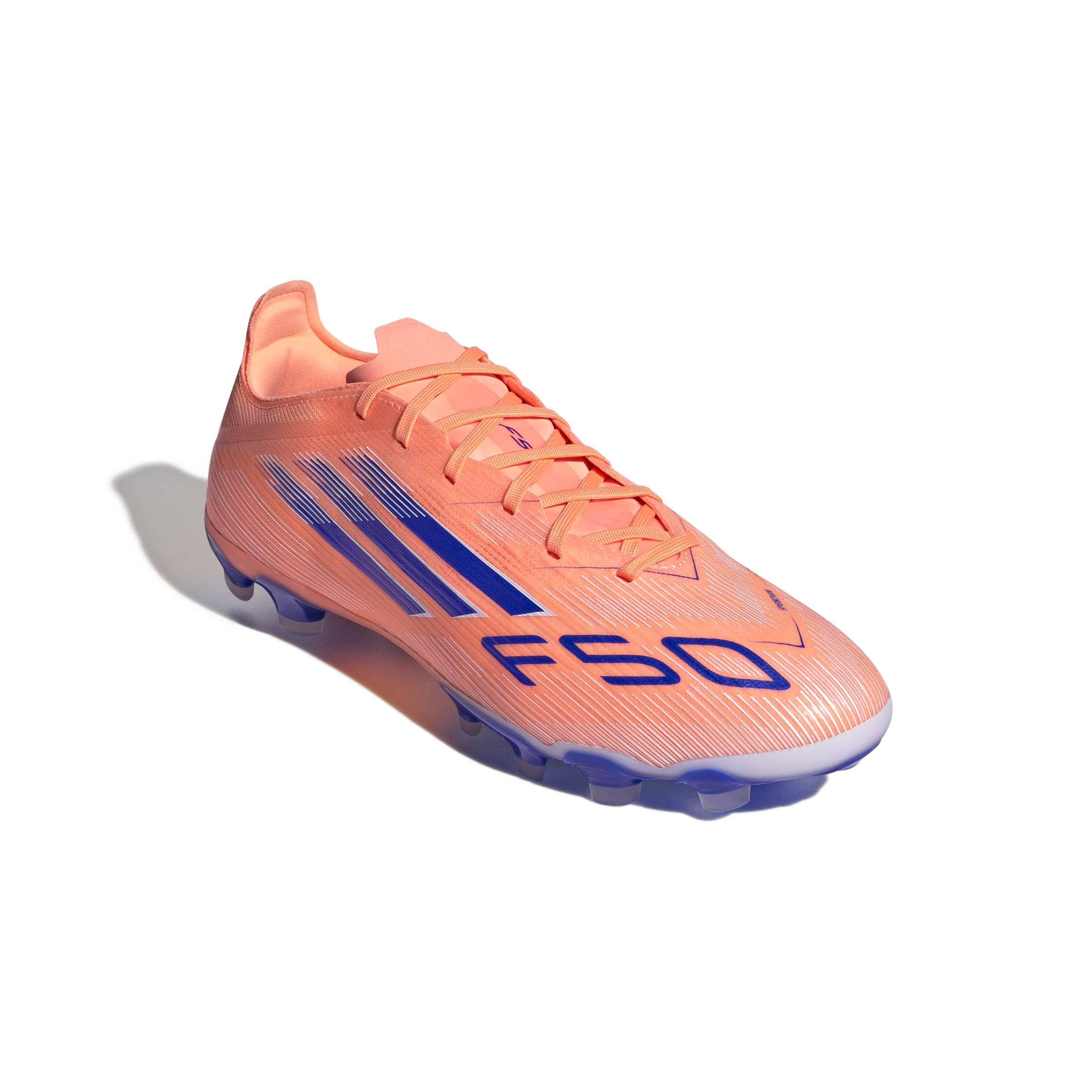 JH7679_5_FOOTWEAR_Photography_Front Lateral Top View_white Scarpe calcio ADIDAS F50 PRO FG Beaora