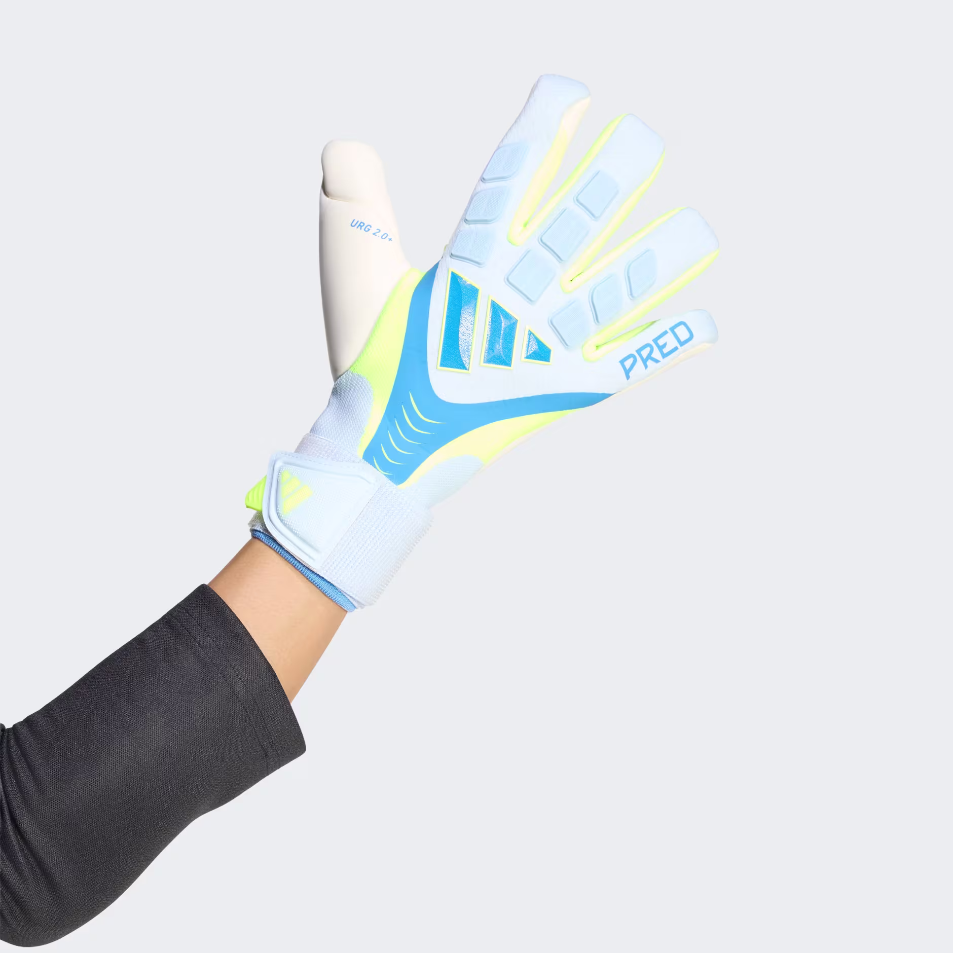 JY6305_21_model Guanti Portiere PREDATOR GL PRO Adidas Azzurro