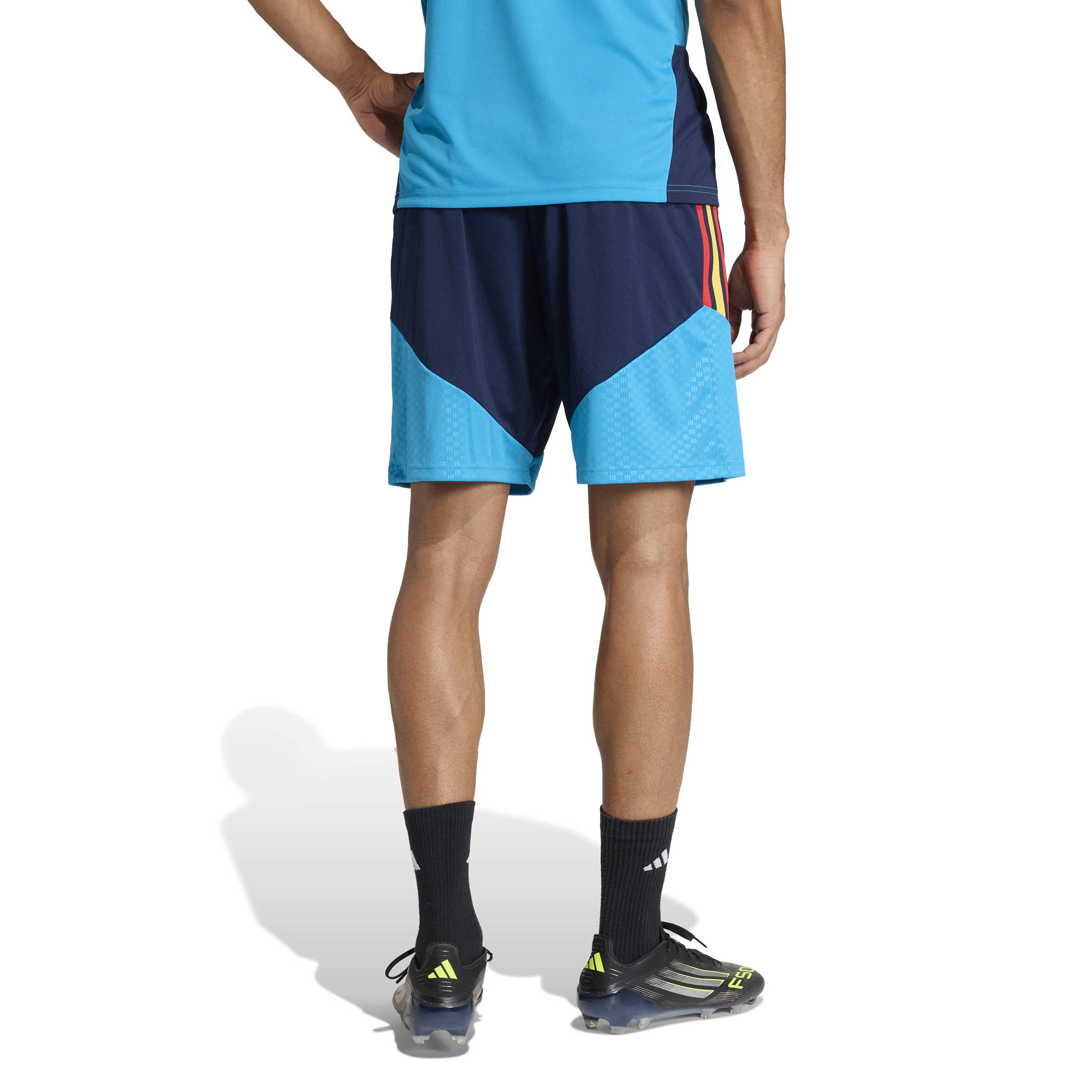 KA8189_3_APPAREL_On Model_Back View_white ADIDAS Short Allenamento 26 SPAGNA