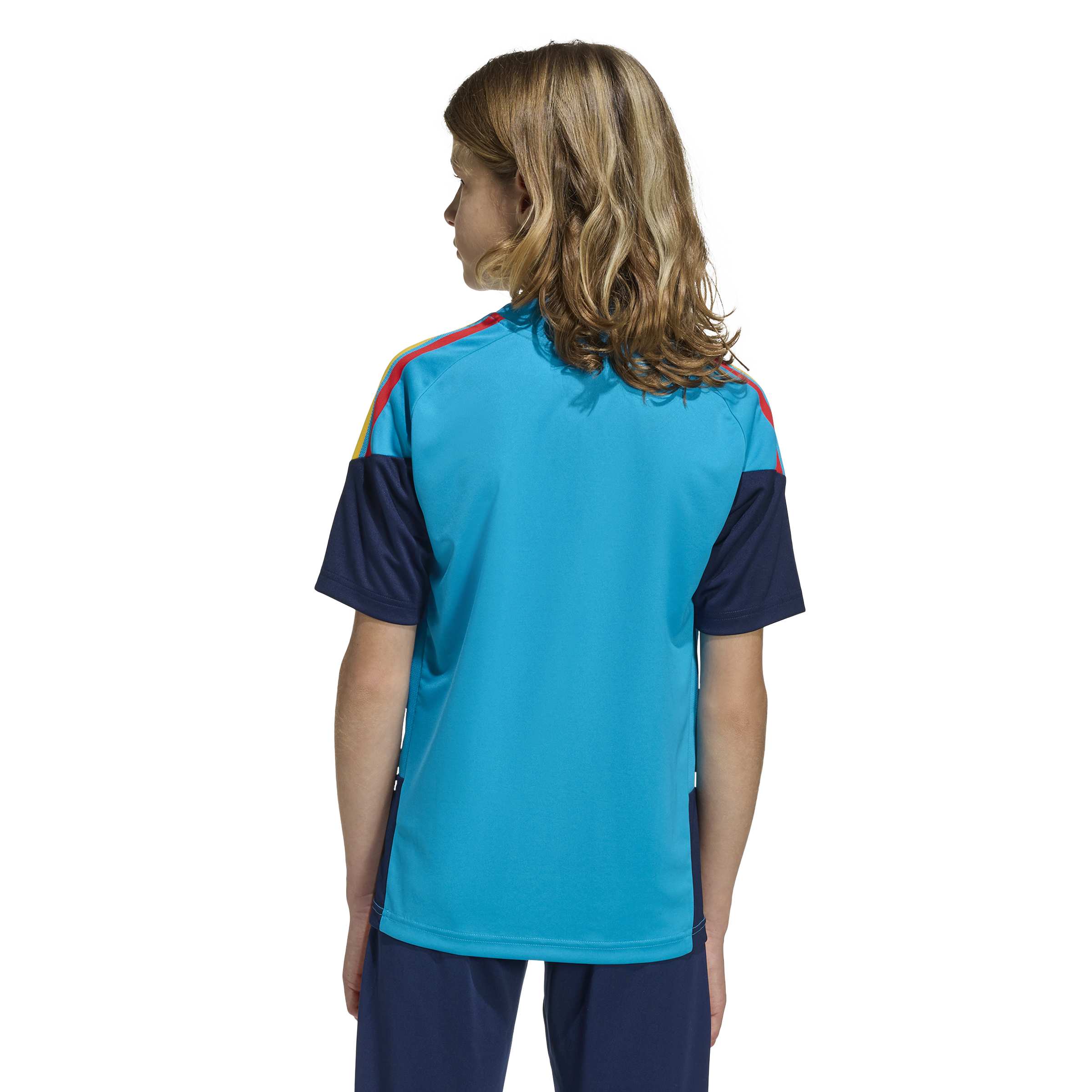 KB0679_4_APPAREL_On Model_Back View_white ADIDAS Maglia Allenamento SPAGNA 26 Junior