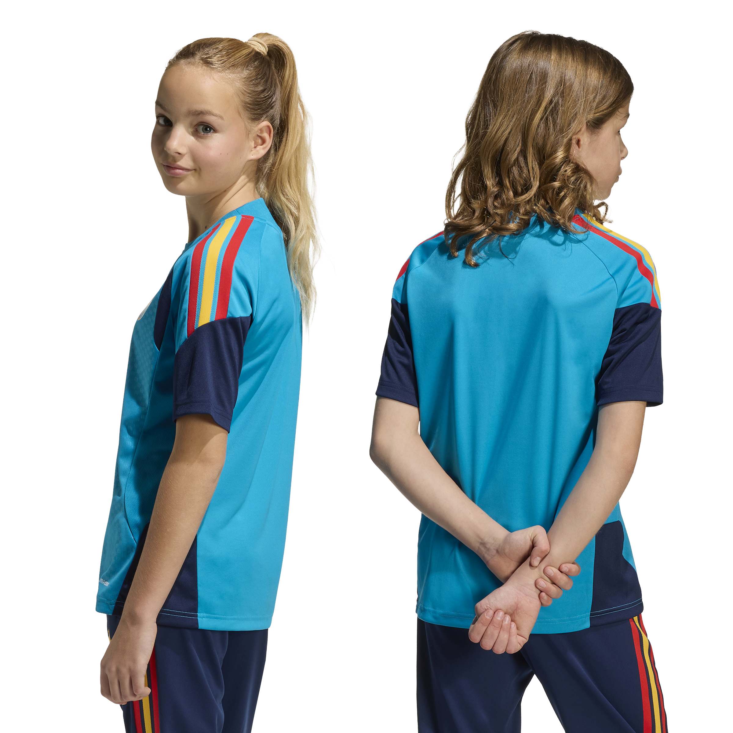 KB0679_8_APPAREL_On Model_Standard Unisex Back View_white ADIDAS Maglia Allenamento SPAGNA 26 Junior