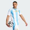 Maglia_Home_24_Argentina_Bianco_IP8409_25_model ADIDAS Maglia Home 24 ARGENTINA