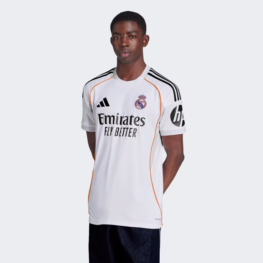 Maglia_Real_Madrid_25-26_Casa_Bianco_JJ1931_21_model Maglia HOME 25/26 REAL MADRID