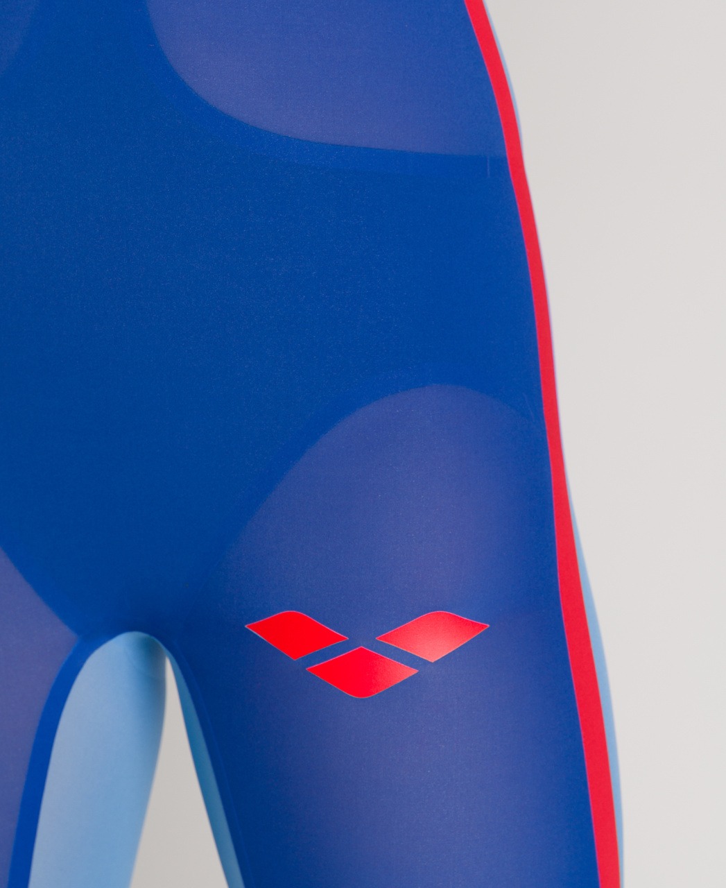 25108-730-W PWSKIN REVO+ OW FBLLOB-005-O POWERSKIN R-EVO+ OPEN WATER ARENA OB azzurro dettaglio
