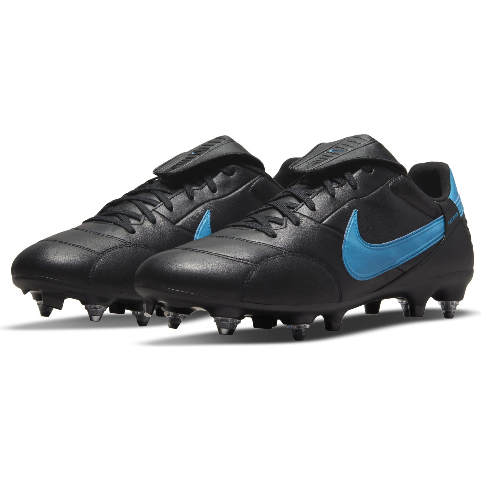 THE NIKE PREMIER III SG-PRO AC DAVANTI