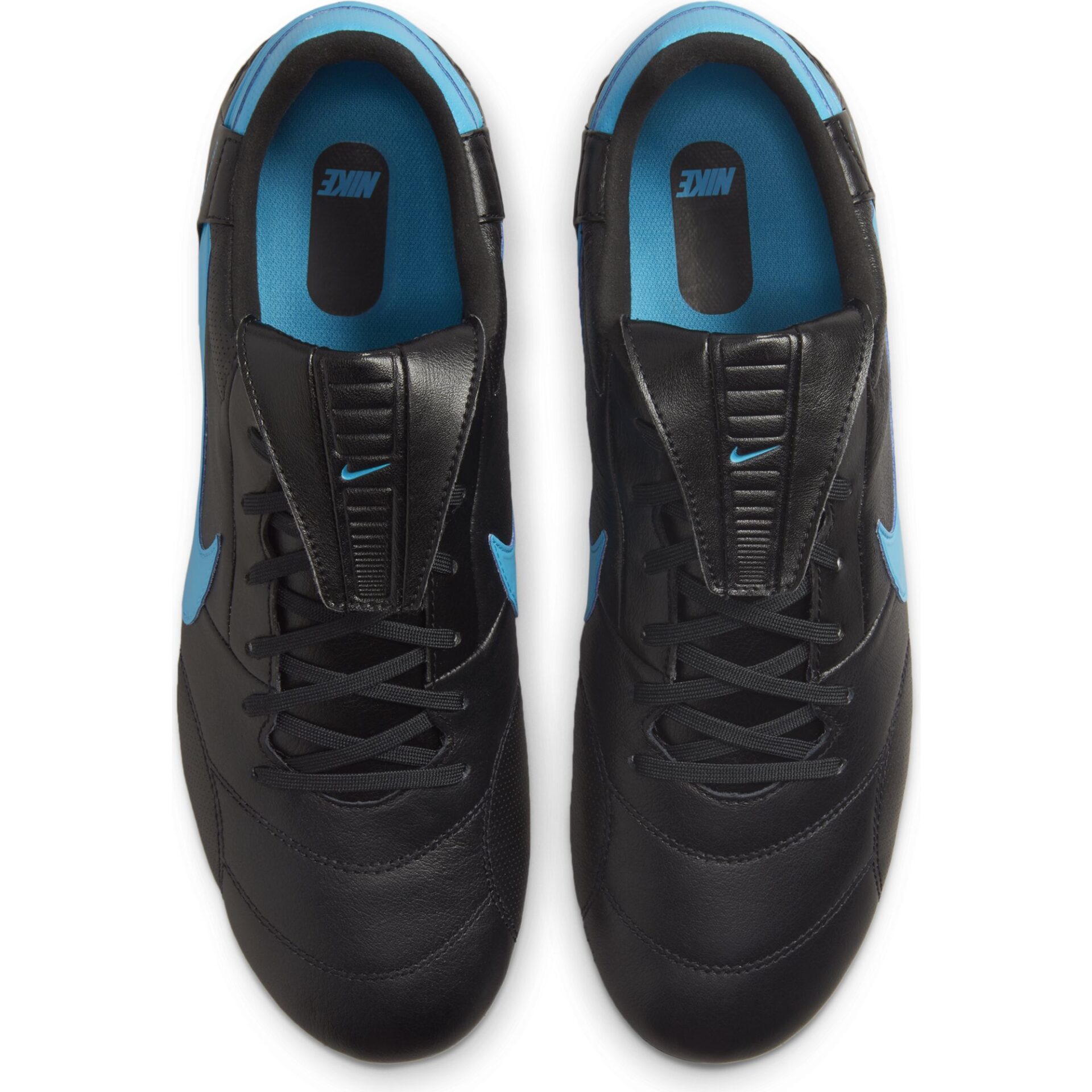 THE NIKE PREMIER III SG-PRO AC SOPRA