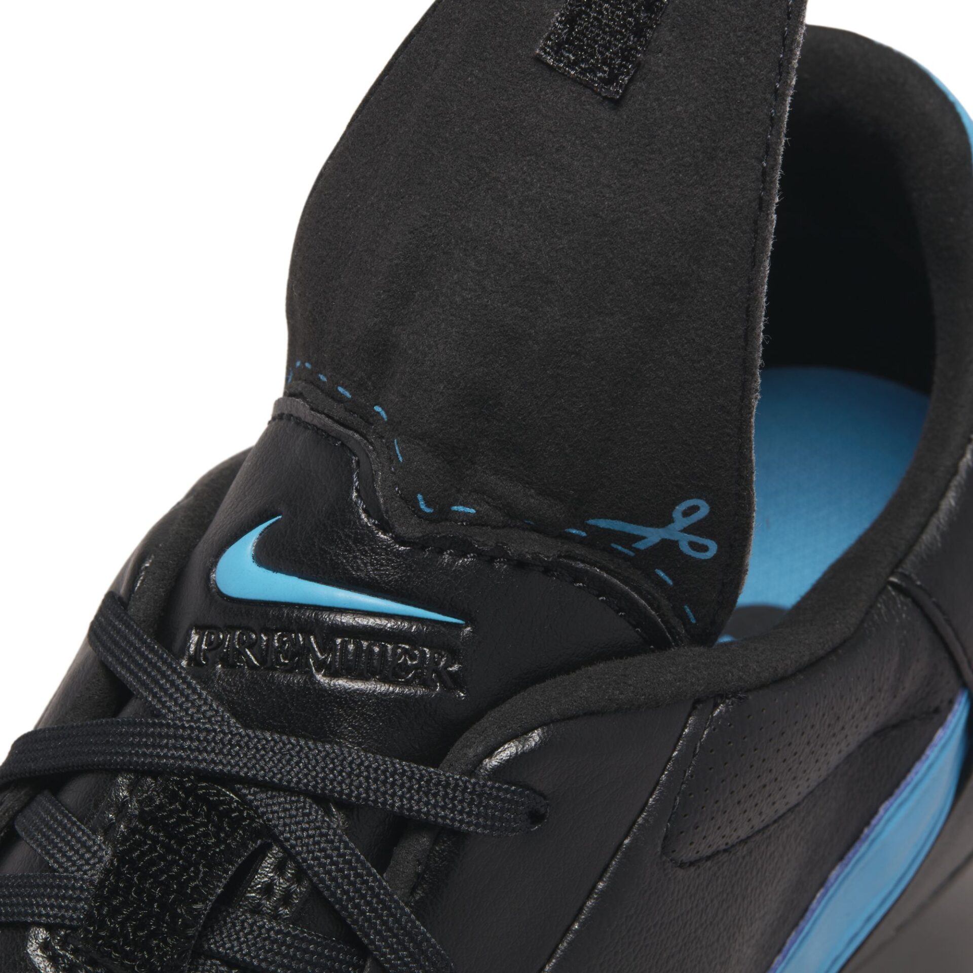 THE NIKE PREMIER III SG-PRO AC LINGUETTA