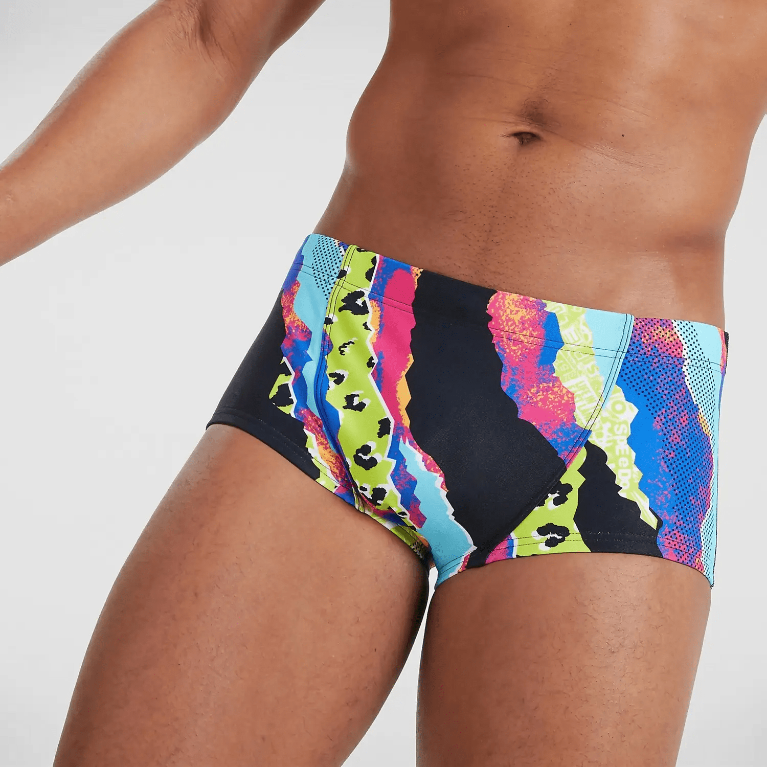 6812848G807_3 Costume uomo Allover 17cm Brief SPEEDO dettaglio costume