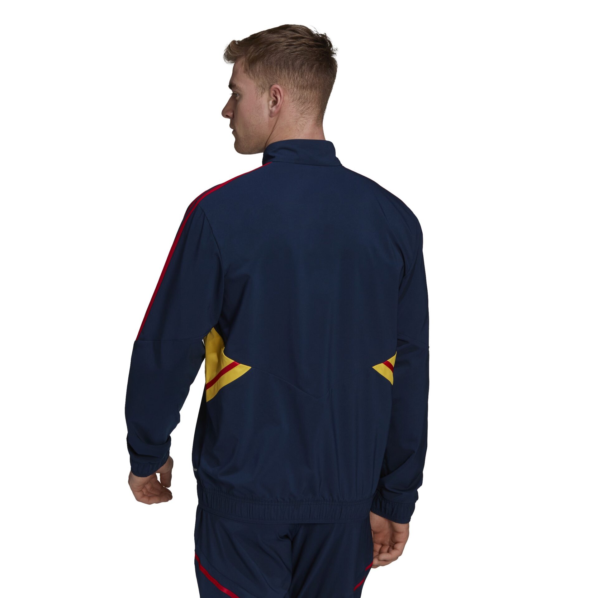 HA5301_5_APPAREL_On Model_Back View_white Giacca da rappresentanza Condivo 22 Arsenal FC DIETRO INDOSSATO